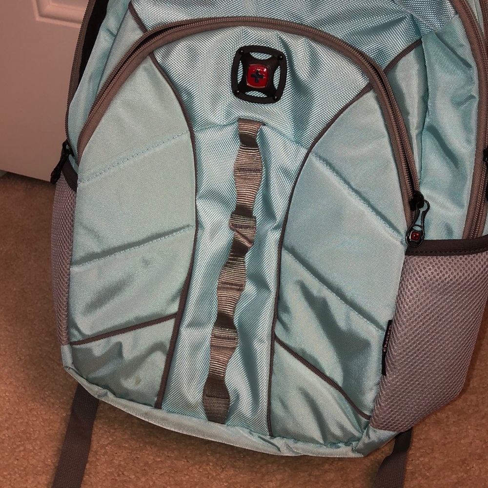 wenger backpack - Picture 2 of 8